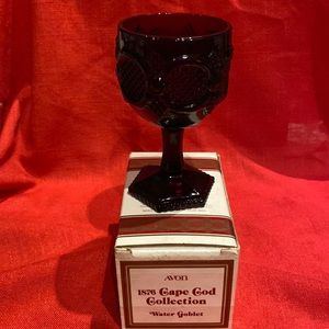 Avon Vintage 1876 Cape Cod Water Goblet